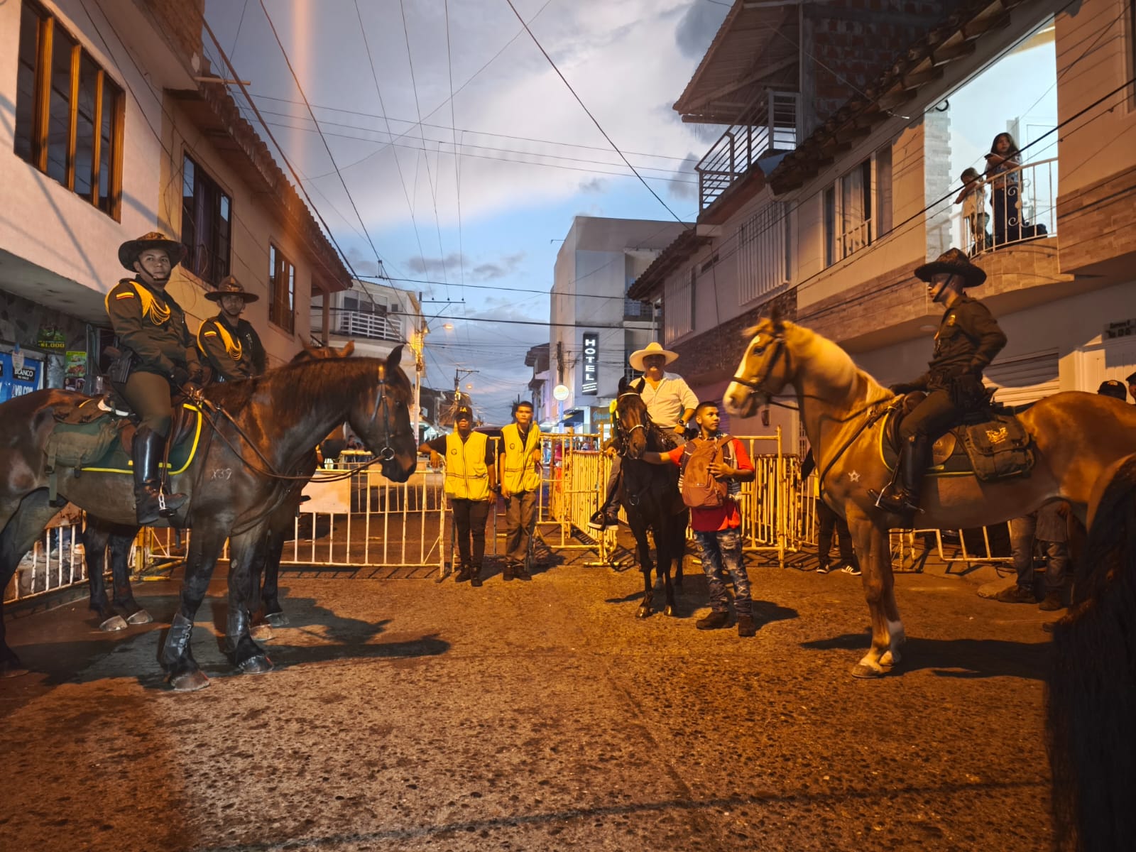 Cabalgata con cierre vial